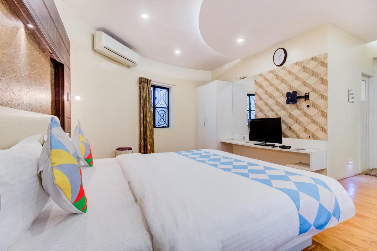Hotel Tapovan Насик Экстерьер фото