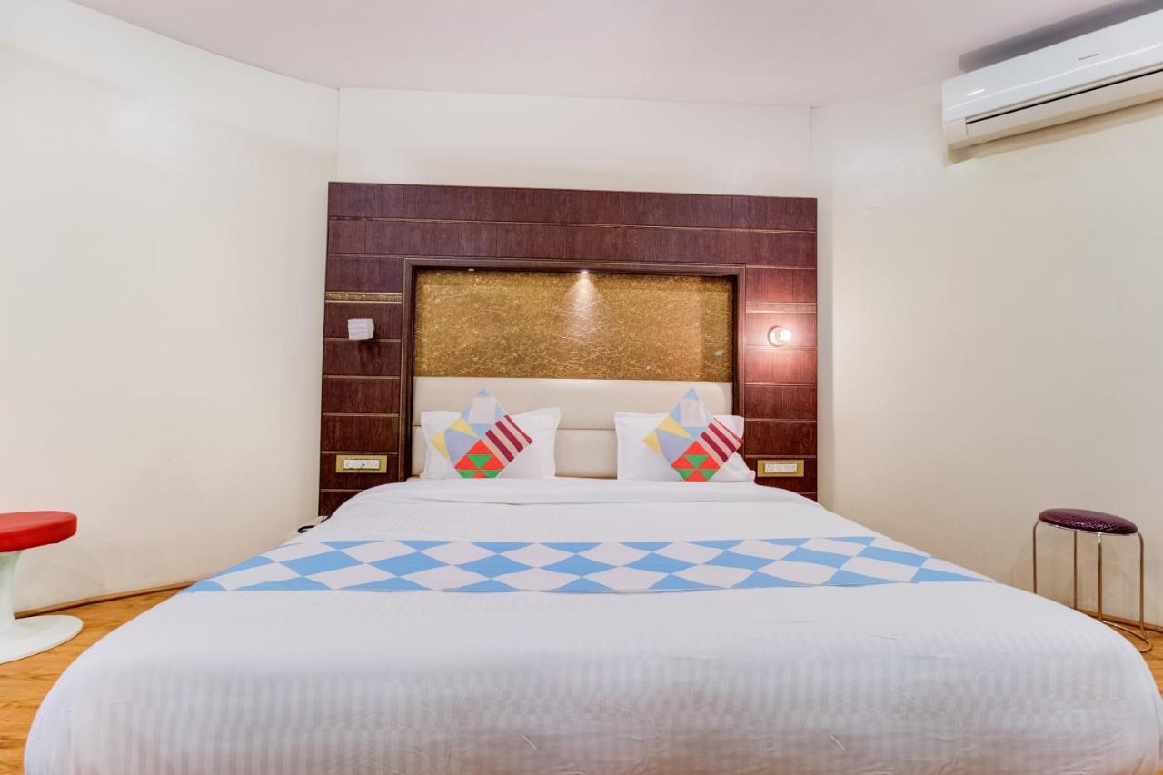 Hotel Tapovan Насик Экстерьер фото