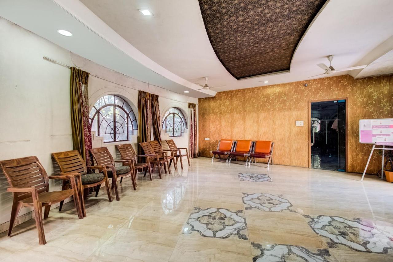 Hotel Tapovan Насик Экстерьер фото