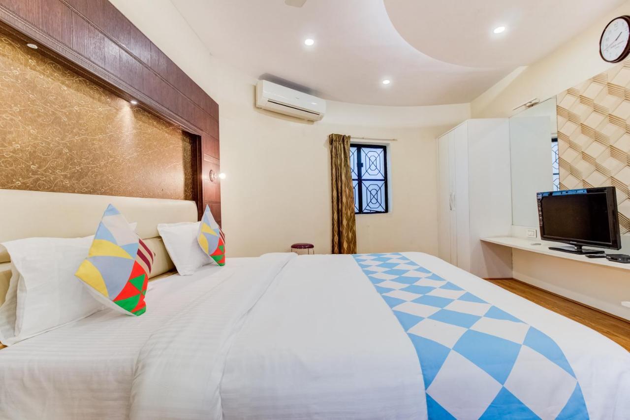 Hotel Tapovan Насик Экстерьер фото